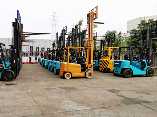 陽(yáng)江石龍叉車租賃