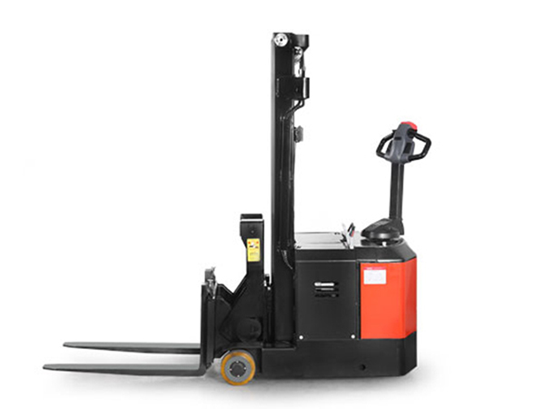 0.6噸經(jīng)濟(jì)型電動(dòng)堆高車ES06-CA