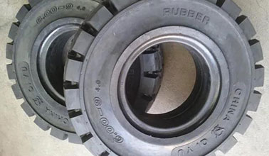叉車為啥要使用實(shí)心輪胎？