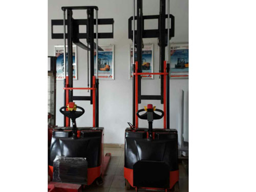 創(chuàng)豐叉車出租服務