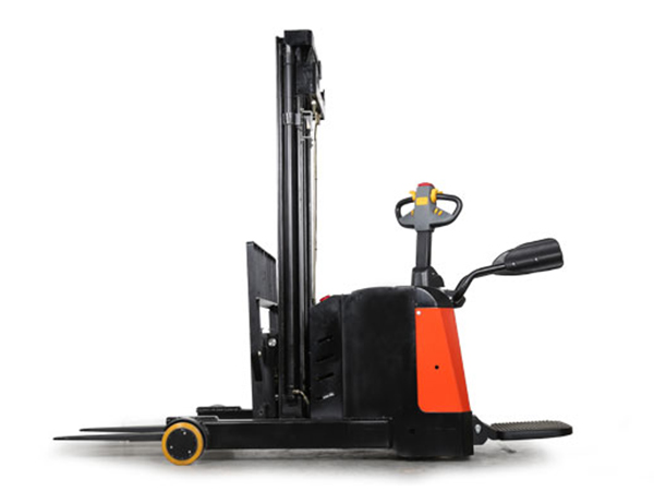 橫瀝中力電動(dòng)叉車,1.2噸前移式電動(dòng)堆高車CQE12R